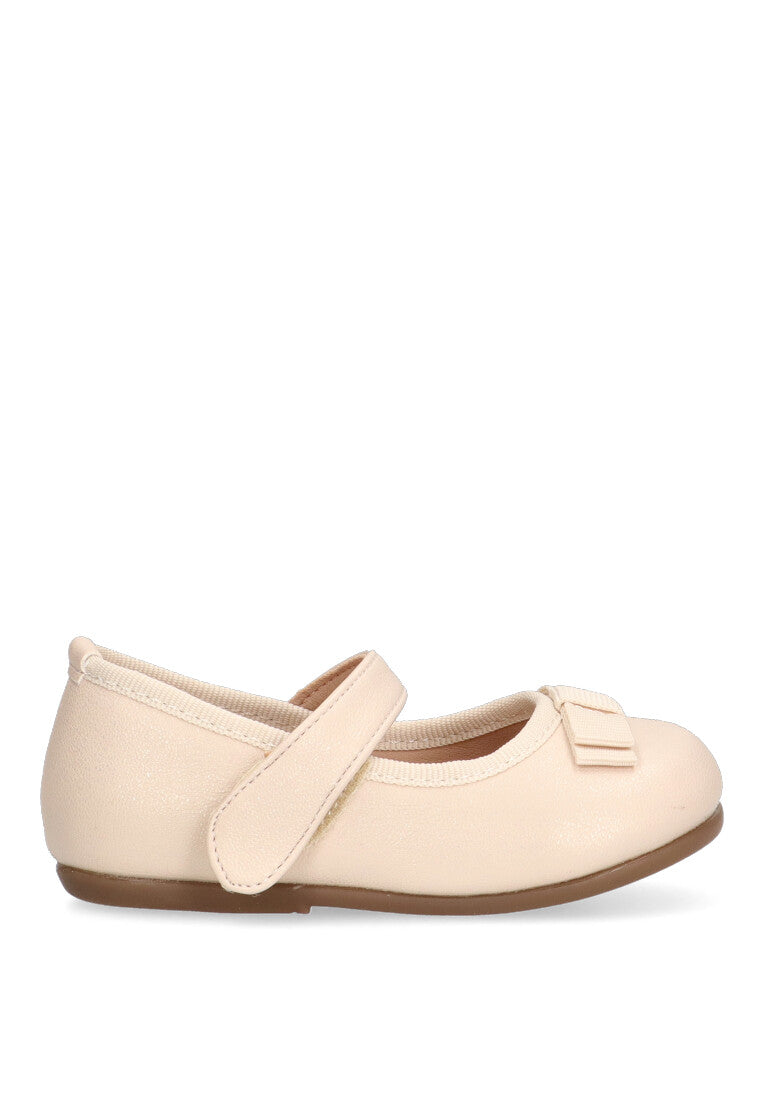 BAILARINA VELCRO DETALLE EN LAZO BONANZA COLOR BEIGE PLANO PARA NIyA