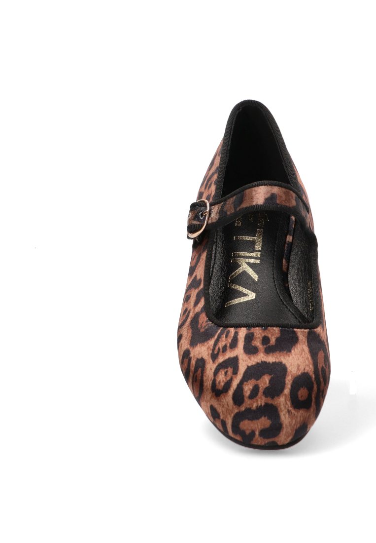 BAILARINA 63301 ETIKA MUJER LEOPARDO