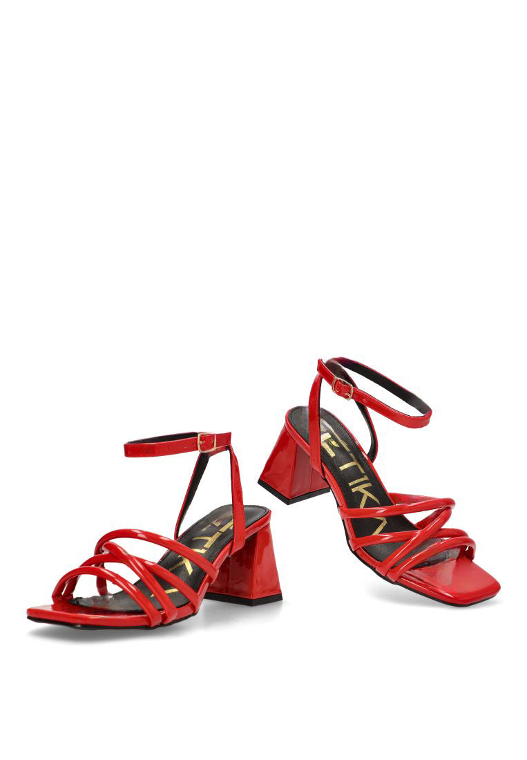 SANDALIA TIRAS CHAROL SALADETA 90005 ETIKA MUJER ROJO