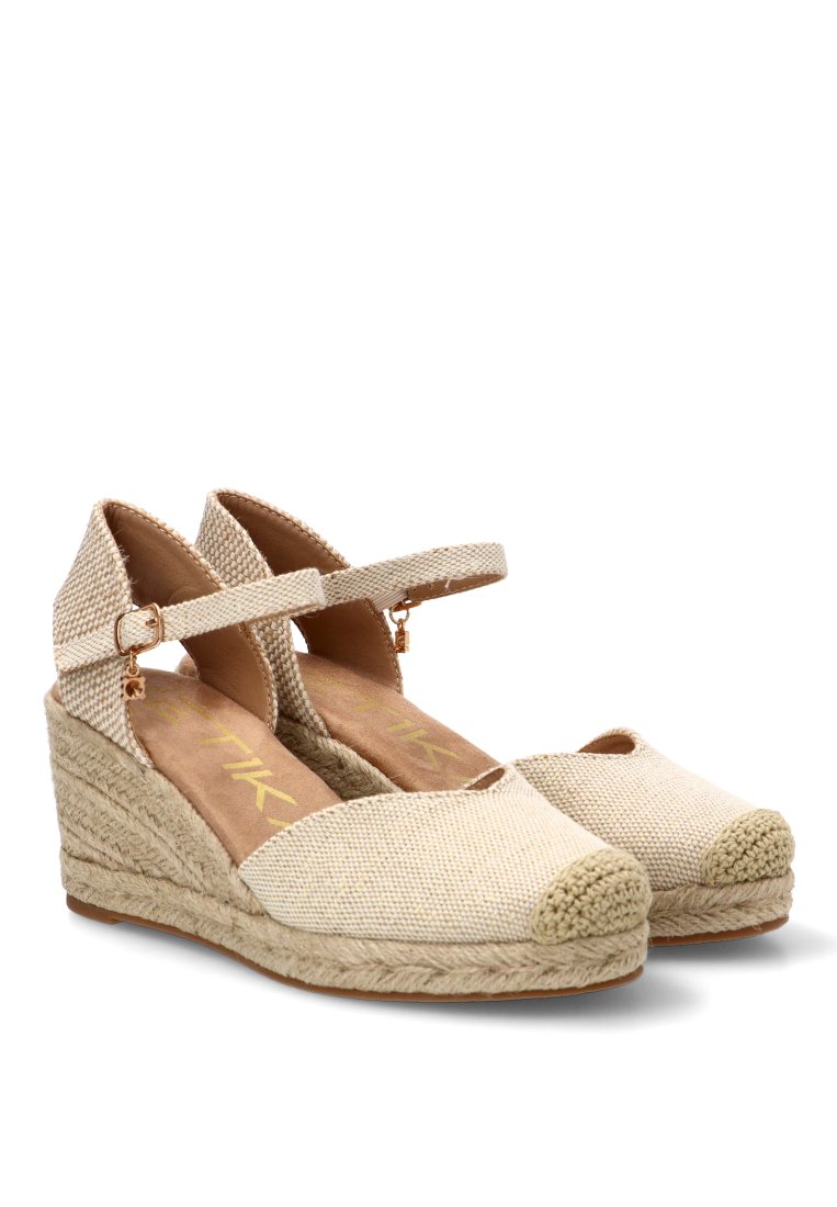 ESPARTEyA CON CUyA MEDIA LA REYA 20010 ETIKA MUJER LINO