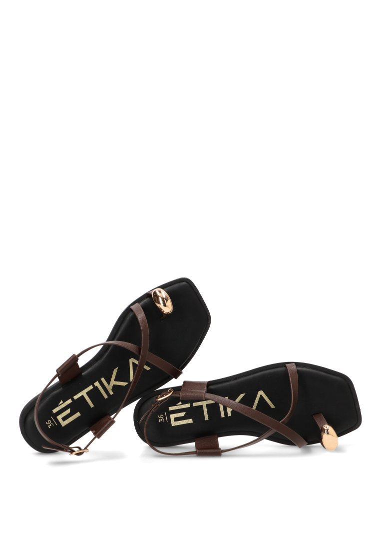 SANDALIAS APLIQUE DORADO MARINAPICCOLA 10099 ETIKA MUJER MARRoN
