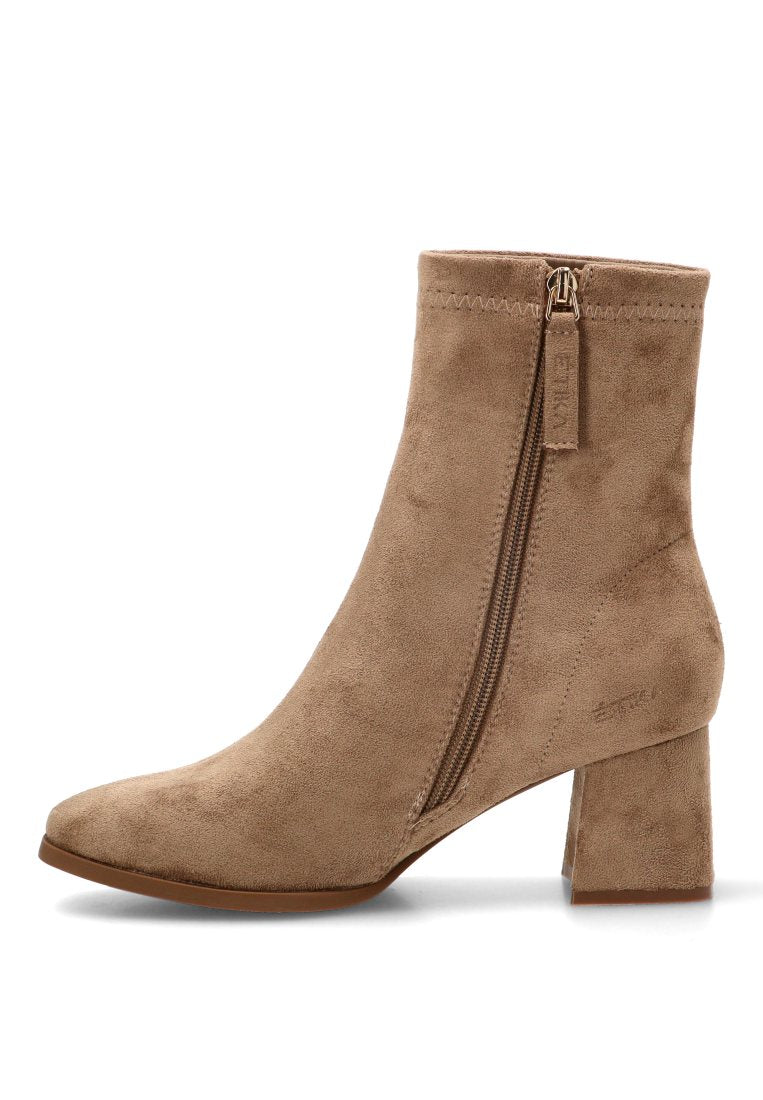 BOTIN ANTELINA 32012 ETIKA MUJER TAUPE