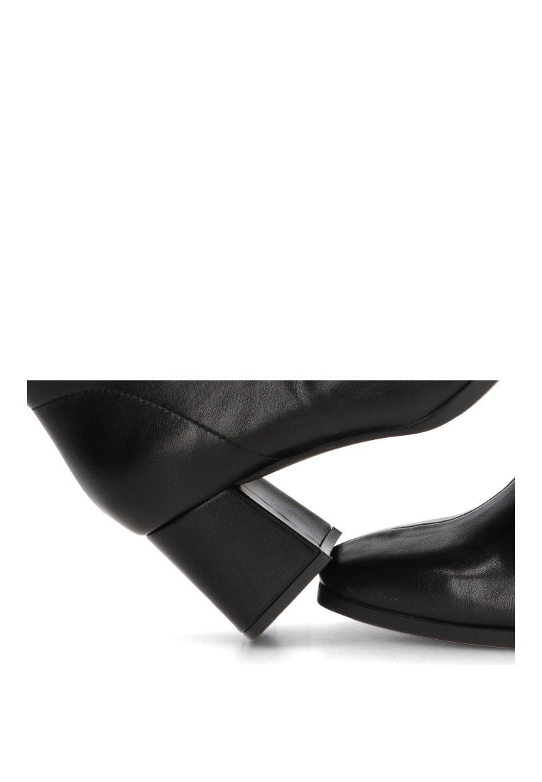 BOTIN 32012 ETIKA MUJER NEGRO