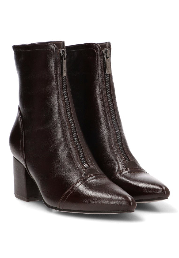 BOTIN CREMALLERA DELANTERA HANNA 32022 ETIKA MUJER CAFe