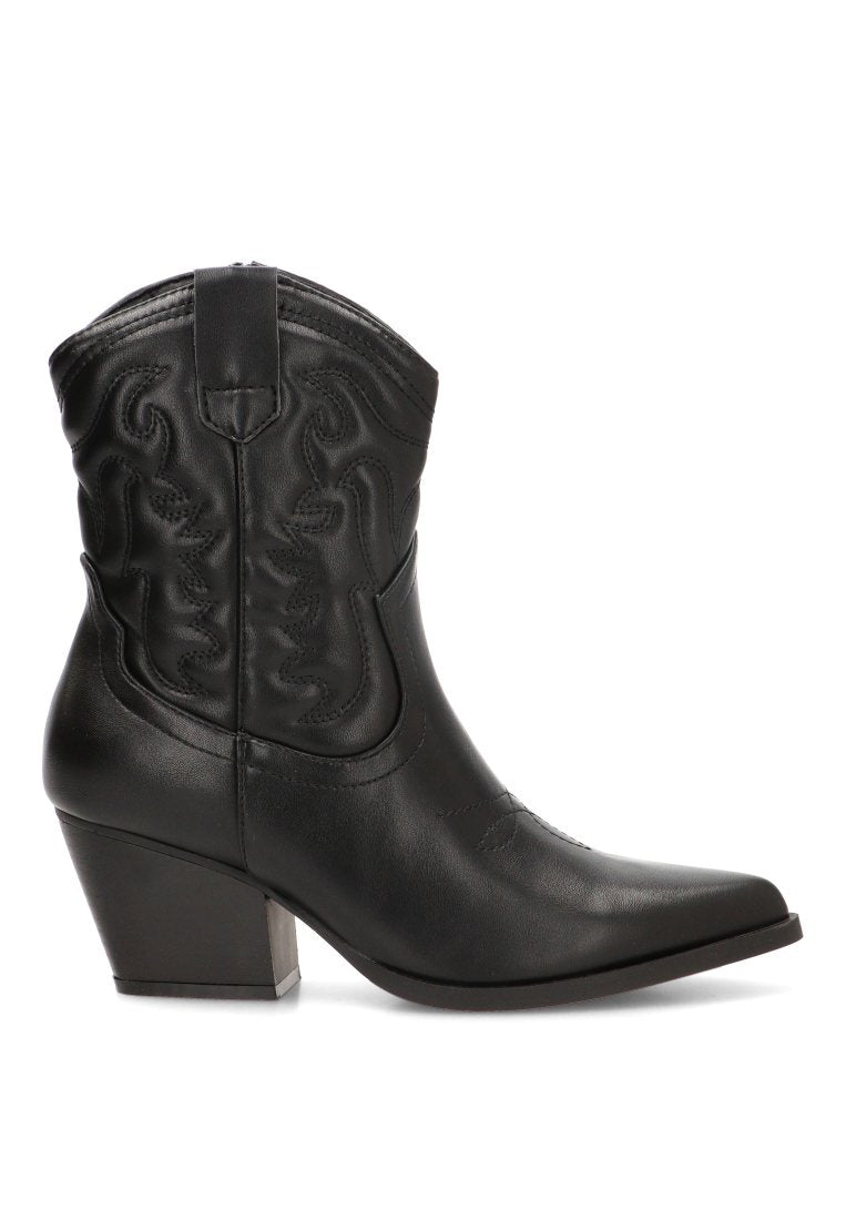 BOTIN CAMPERO MARTINA 01 110563 ETIKA MUJER NEGRO