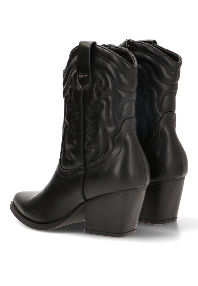 BOTIN CAMPERO MARTINA 01 110563 ETIKA MUJER NEGRO