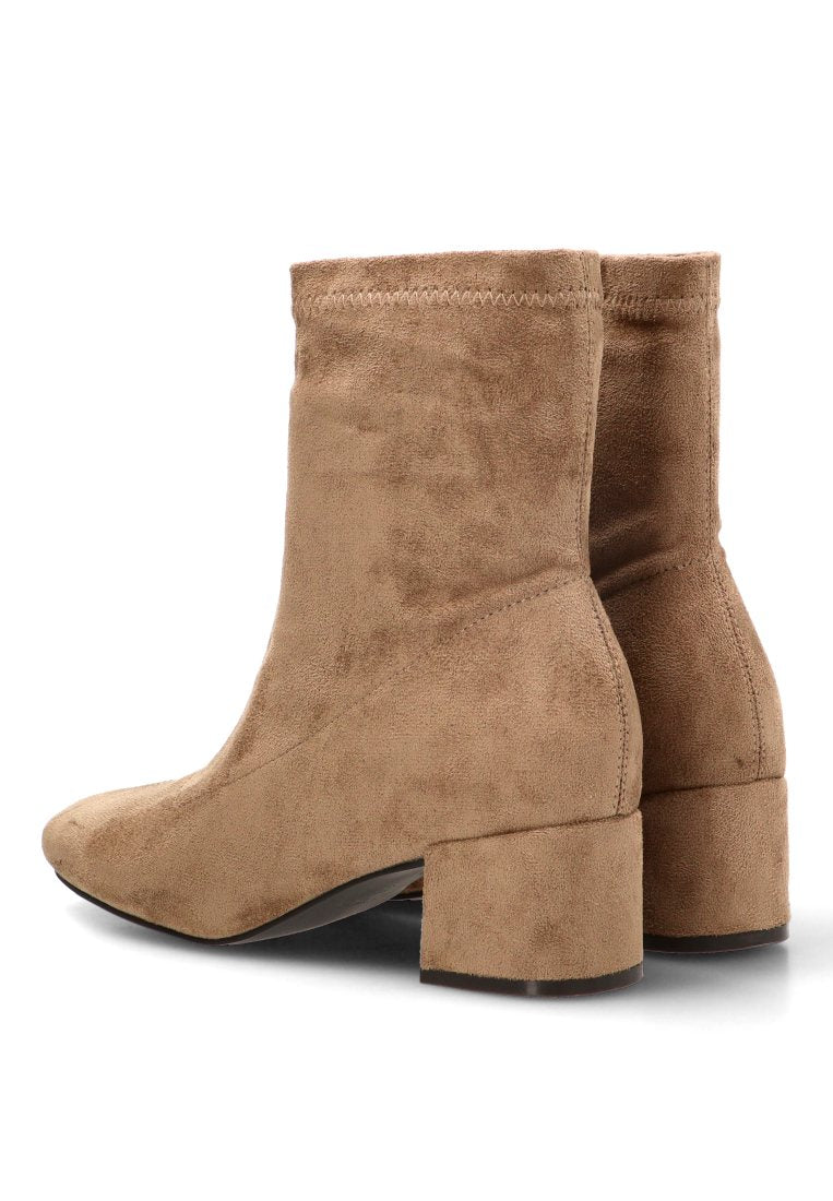 BOTIN BAJO ANTELINA 32014 ETIKA MUJER TAUPE