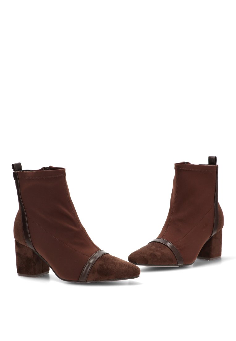 BOTIN ELASTICO TIRAS HANNA 01 32023 ETIKA MUJER CAFe