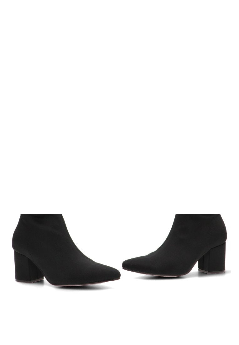 BOTA PUNTA ELASTICO JULIETTE 01 32018 ETIKA MUJER NEGRO