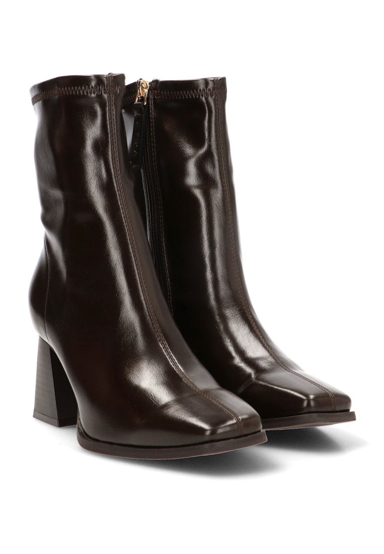 BOTIN LYCRA BRILLANTE MARLOW 32013 ETIKA MUJER CAFe
