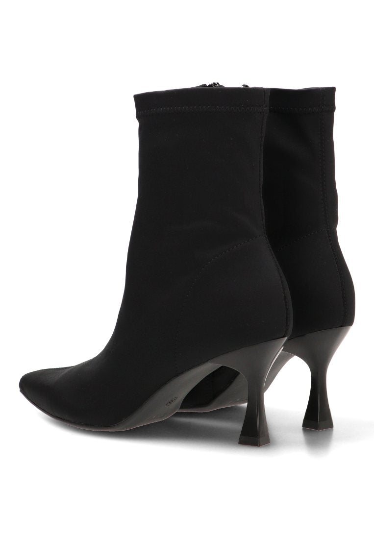 BOTIN ANTELINA VIOLETA 32012 ETIKA MUJER NEGRO