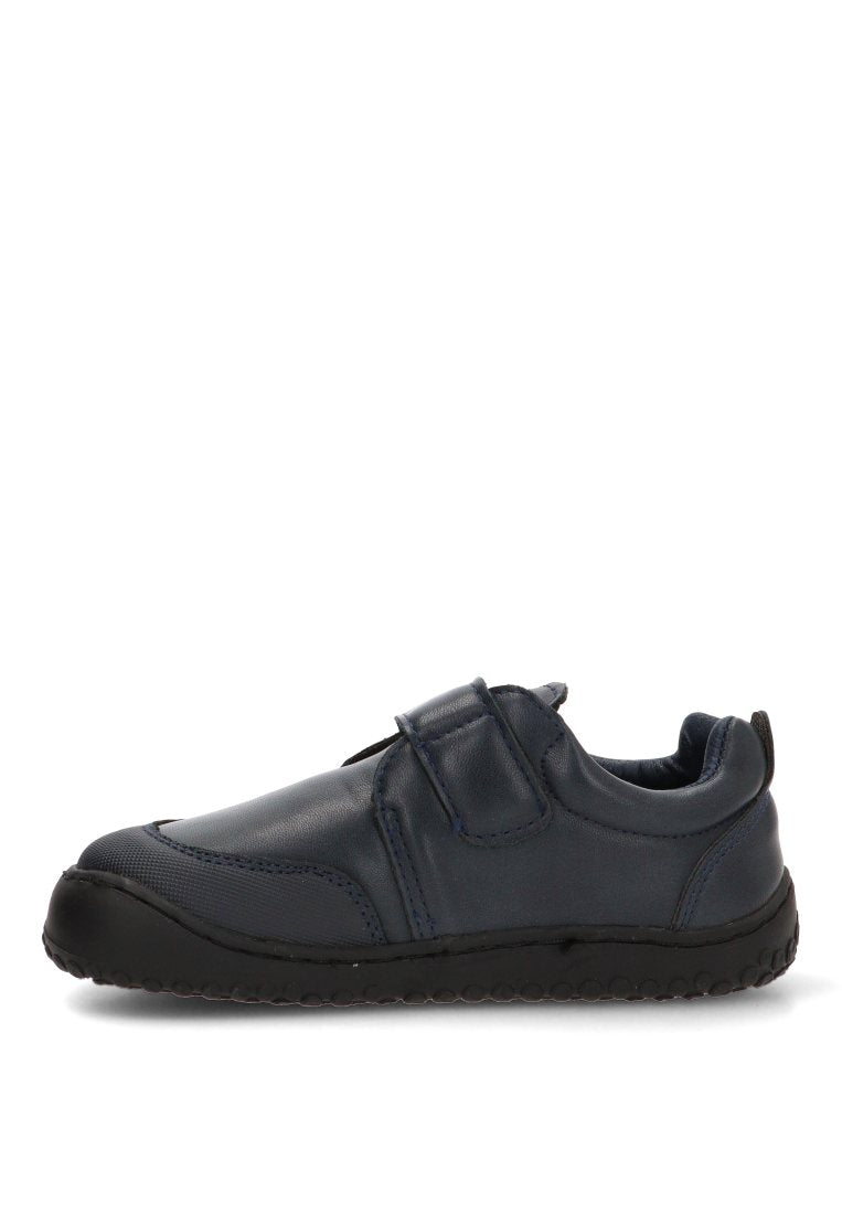 ZAPATO CERRADO VELCRO 67205 ETIKA NIyO MARINO