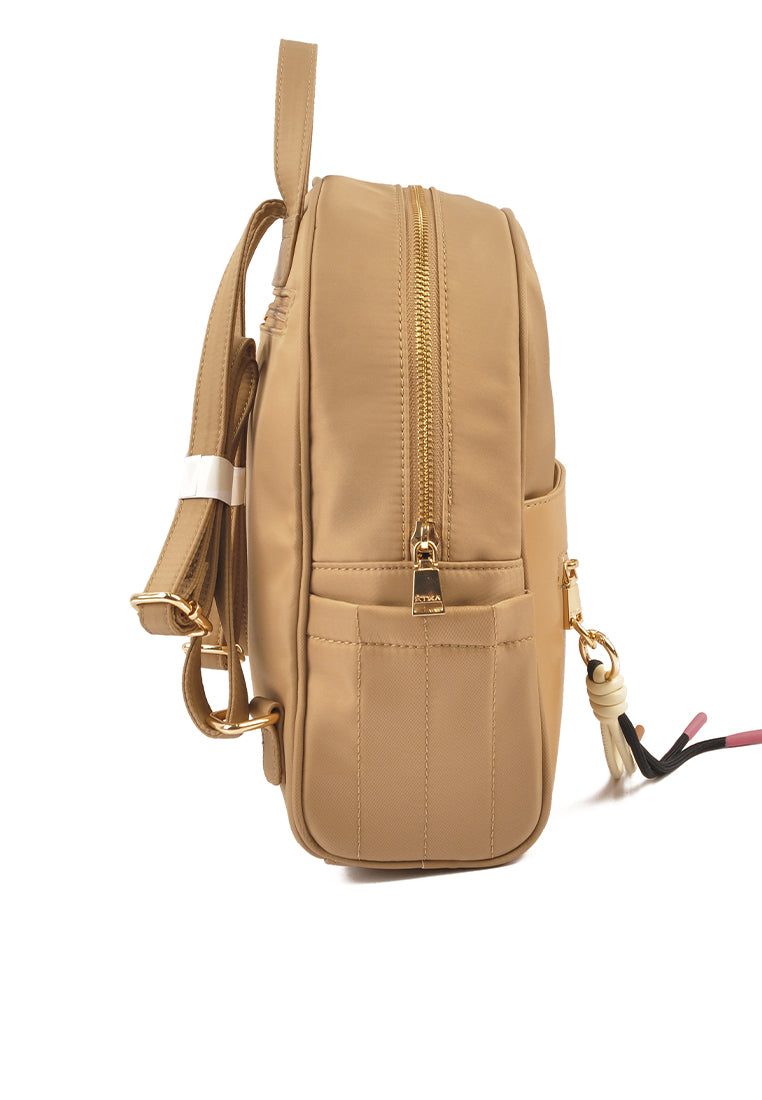 MOCHILA CASUAL ETIKA B30128 VARADERO 04, EN CAMEL