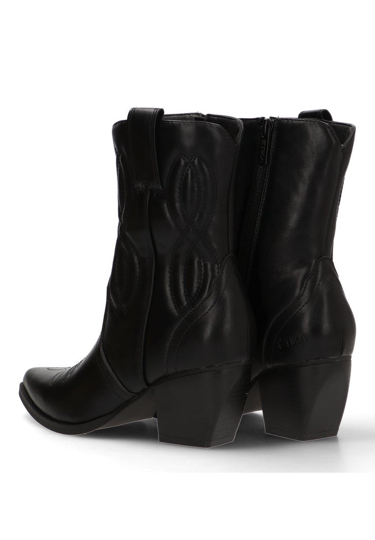 BOTIN CAMPERO ASA TINI 110544 ETIKA, MUJER NEGRO