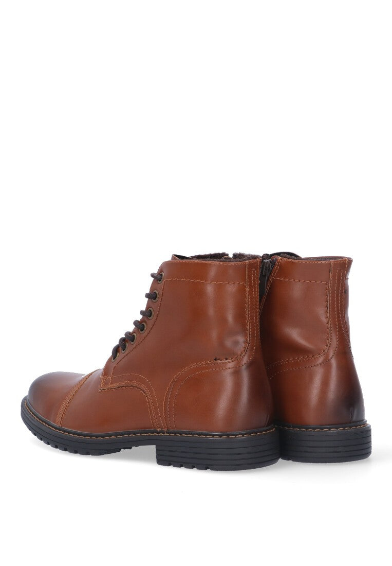 BOTIN LISO COSTURAS ETIKA MARRON PLANO HOMBRE CATANIA