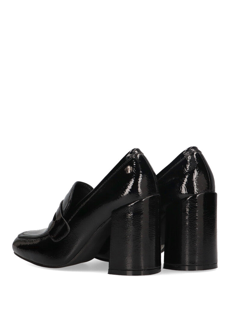 MOCASIN CHAROL NEWRY 01 NEGRO MUJER TACON ALTO