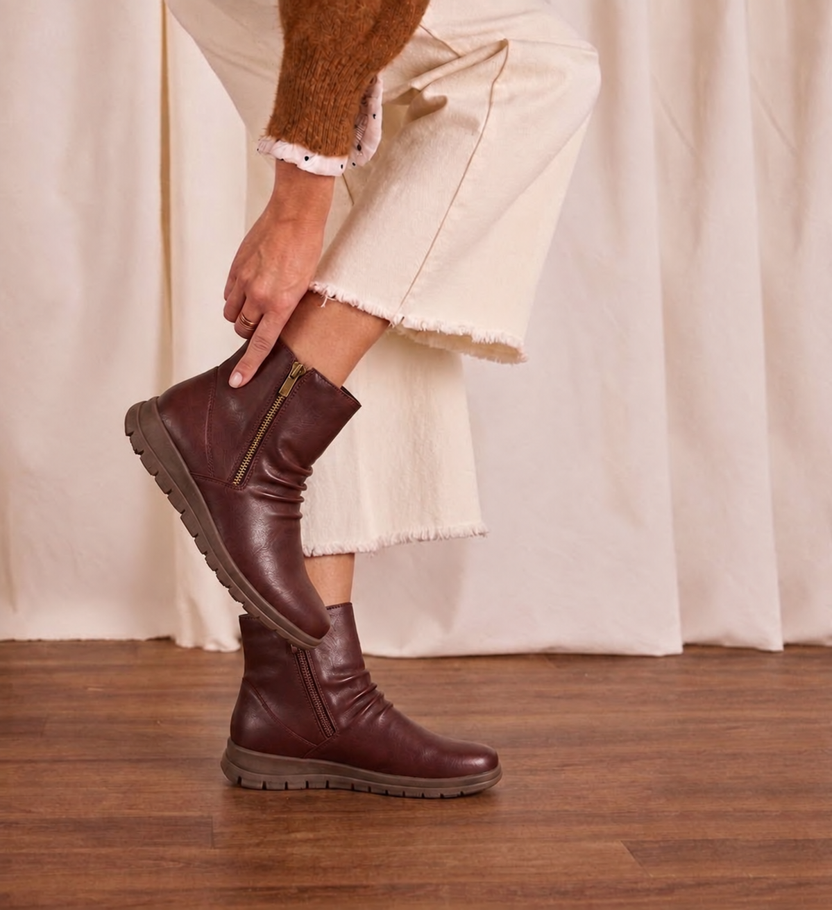 BOTIN FRUNCIDO CREMALLERA FLORAL 30051, ARMONY, MUJER, BURDEOS