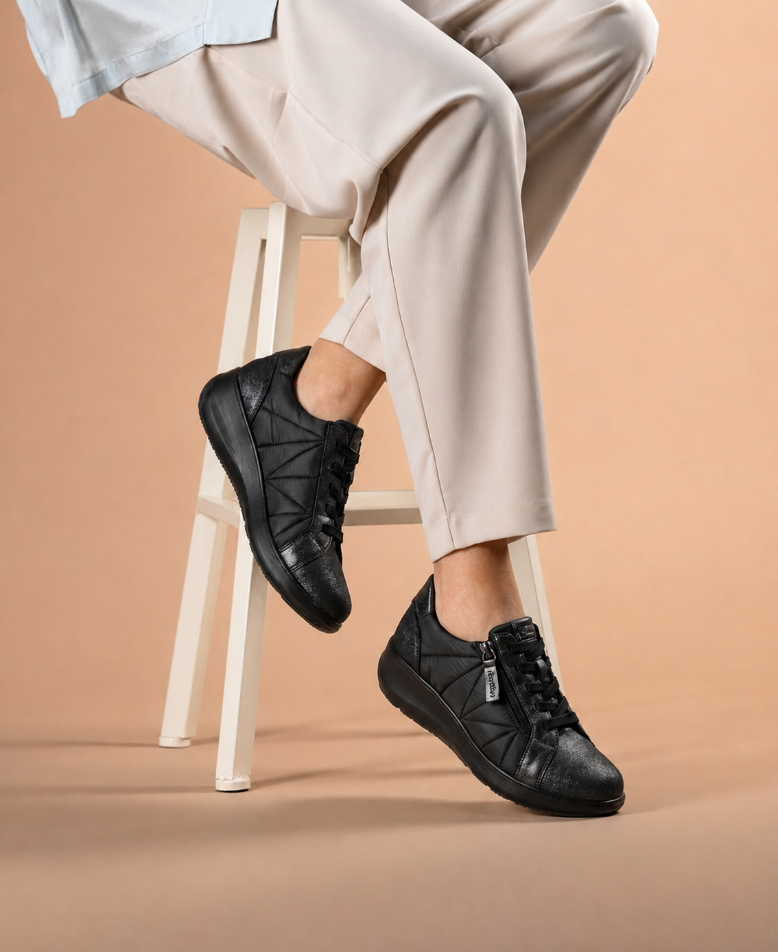 MOCASIN ACOLCHADO CREMALLERA 60014 ARMONY, MUJER NEGRO