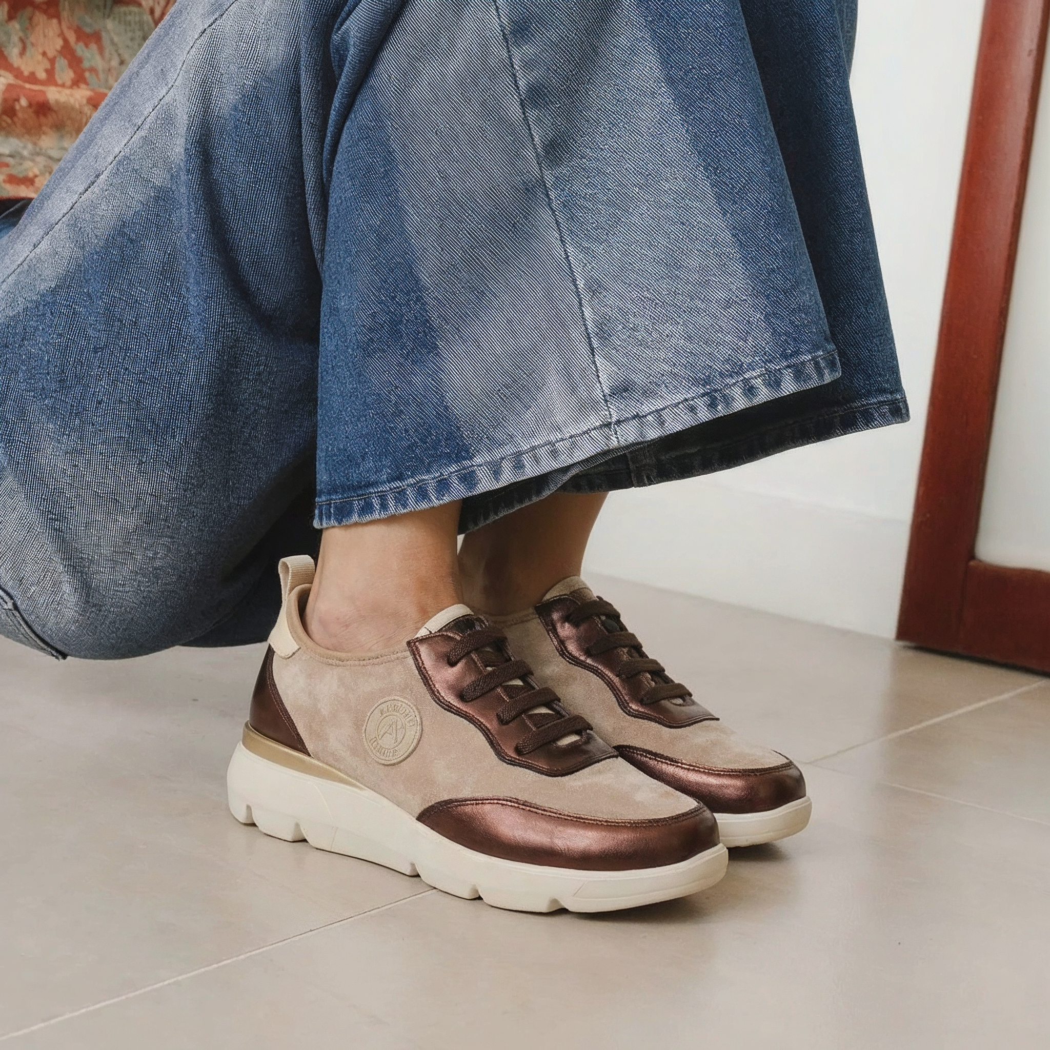 MOCASIN ELASTICOS CORAL 60018 ARMONY, MUJER TAUPE
